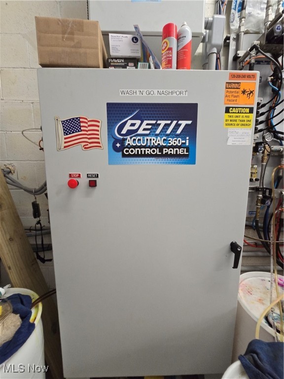 Vista View Village - Commercial Sale