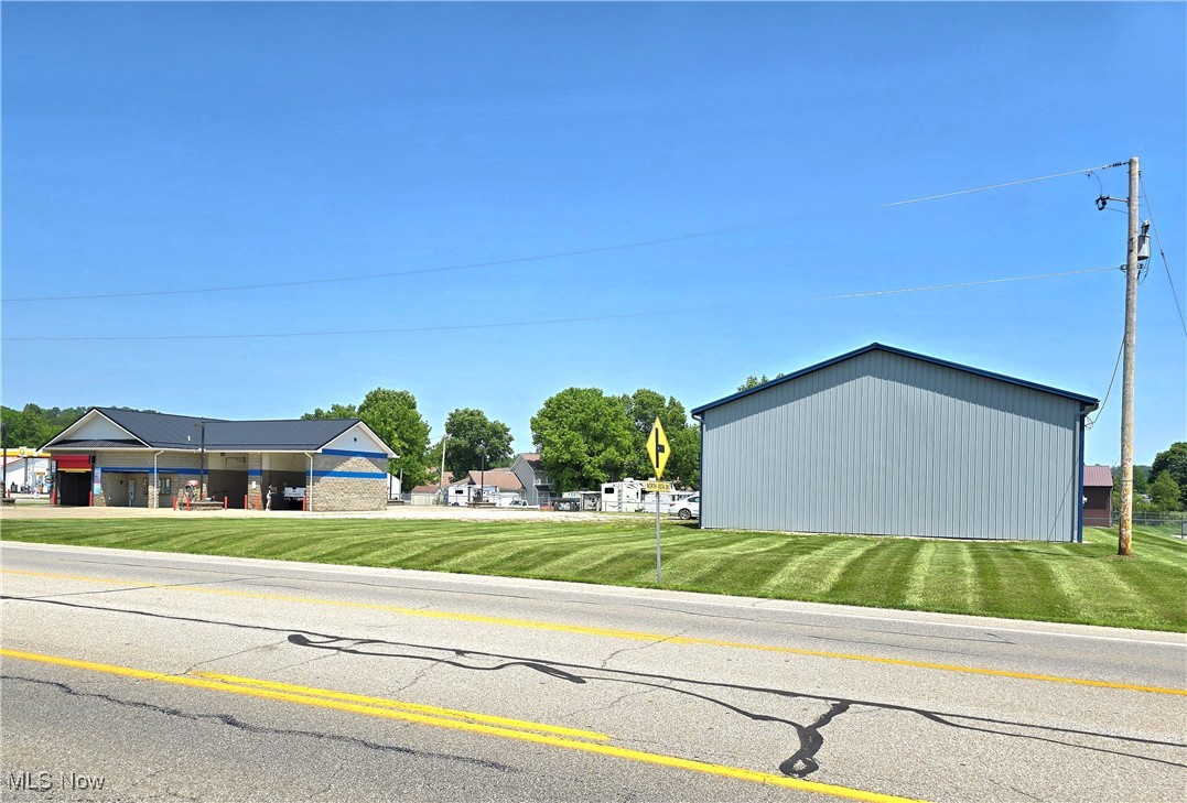 Vista View Village - Commercial Sale