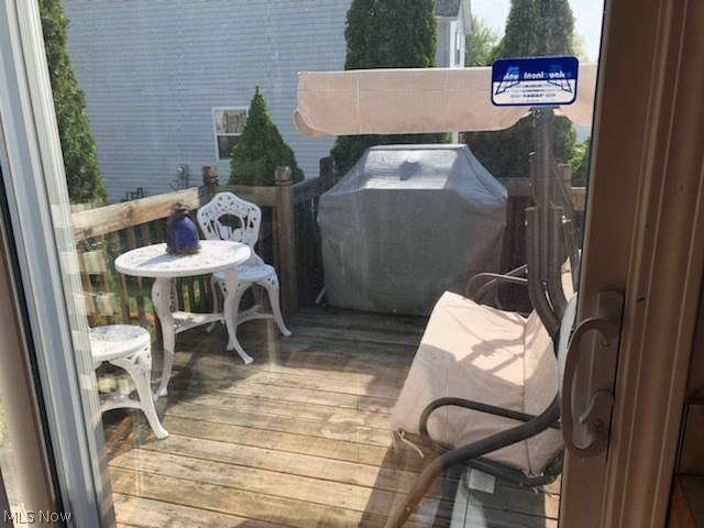 Mill Run Condos - Residential