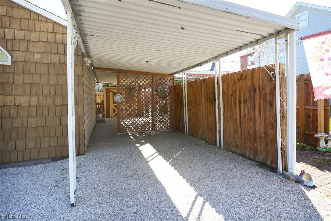 742 Jeanette Avenue