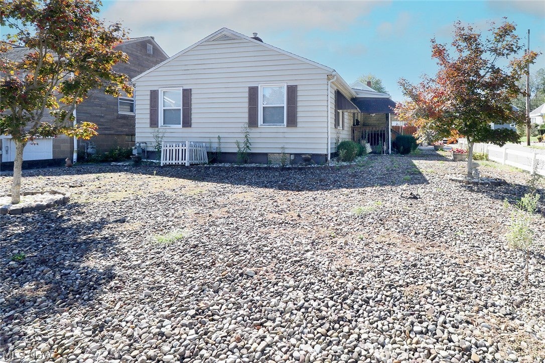 742 Jeanette Avenue