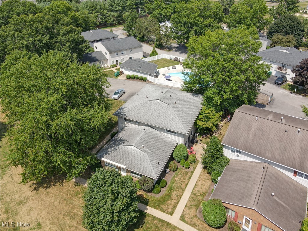Country Club Apt Homes North Condo - Residential