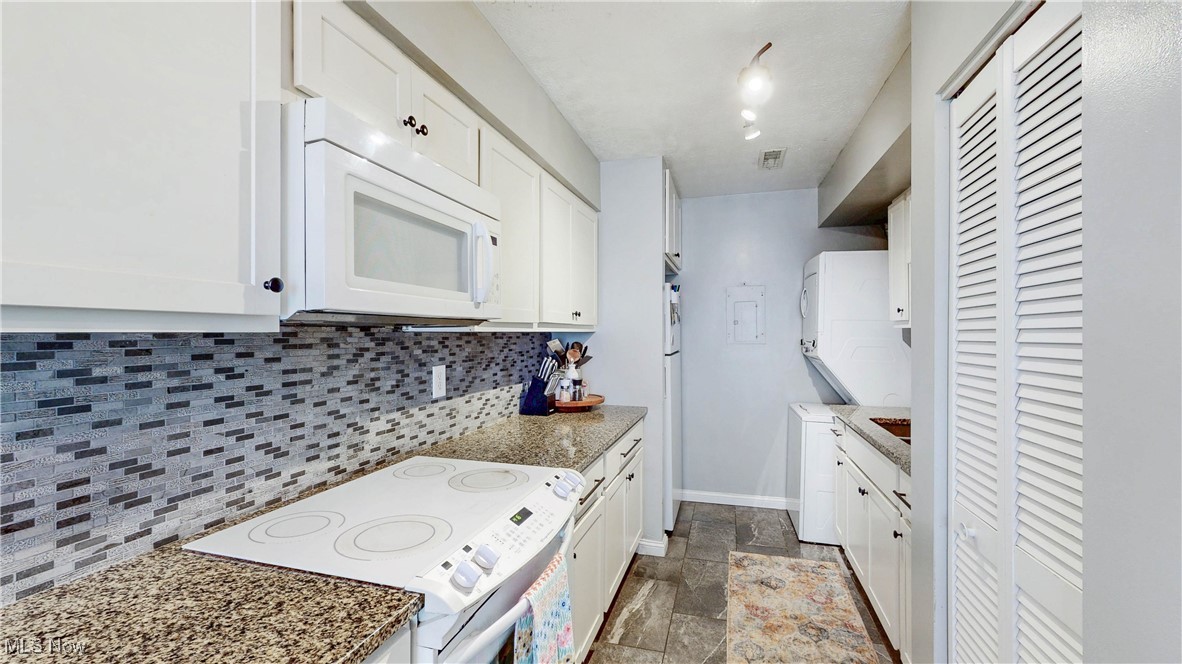 Country Club Apt Homes North Condo - Residential