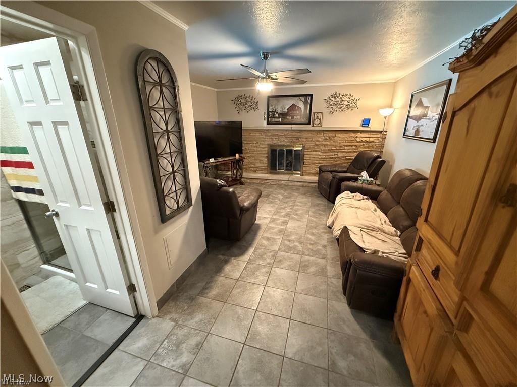 Overlook 01 - Residential