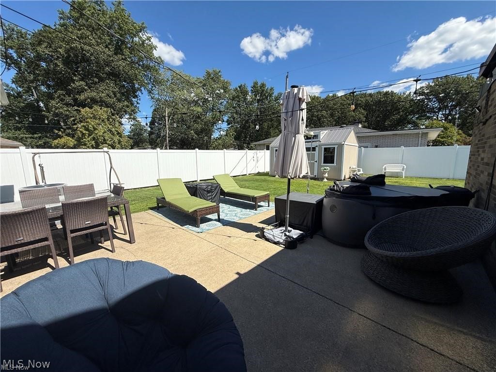 Overlook 01 - Residential