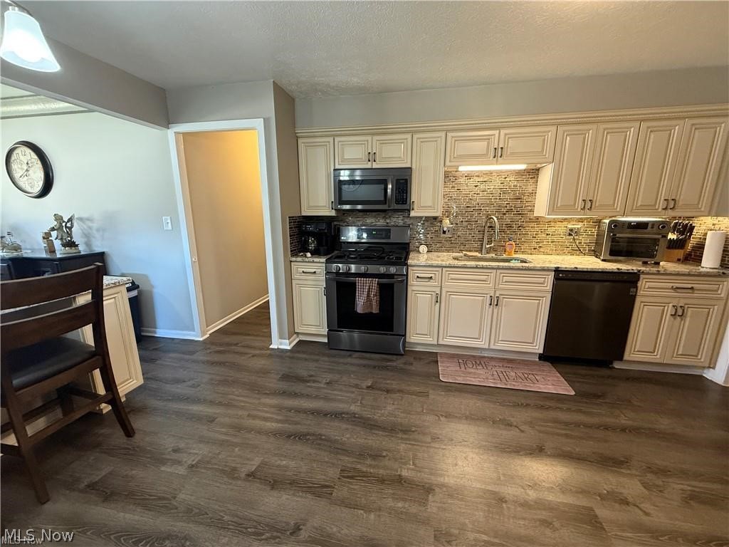 Overlook 01 - Residential