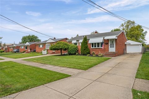 Tiny photo for 14316 Parkman Boulevard, Brook Park, OH 44142 (MLS # 5210101)