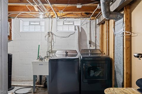 Tiny photo for 14316 Parkman Boulevard, Brook Park, OH 44142 (MLS # 5210101)