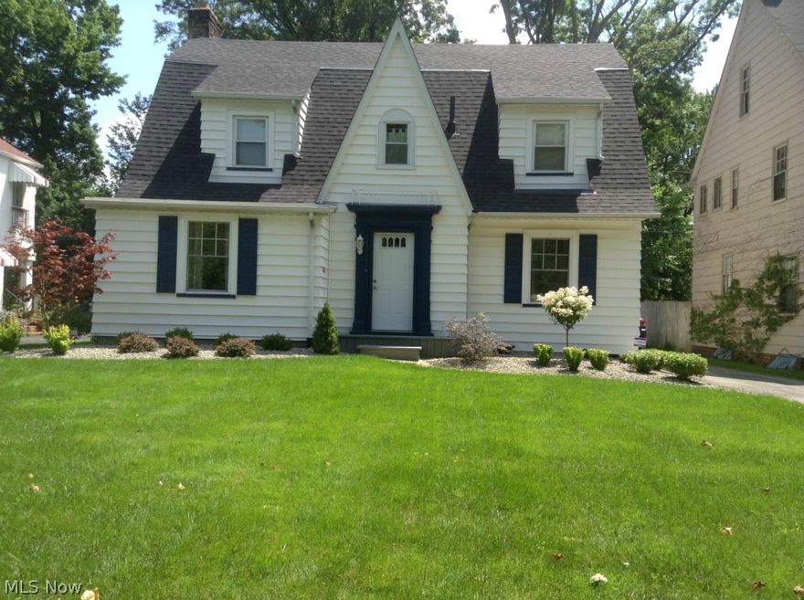 Beautifully  maintained 3 bedroom immaculate home on lovely street. Move in ready with updated kitchen with open concept to dining room. This home has new carpet throughout, a new hot water tank, new roof (year & a half), new landscaping with a new patio in the back of the house.  This home offers so much character. Make this one yours!