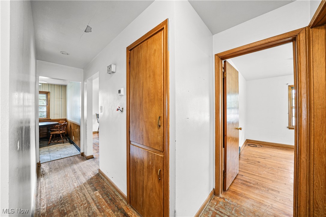 760 Roanoke Avenue, Cuyahoga Falls, Ohio image 16