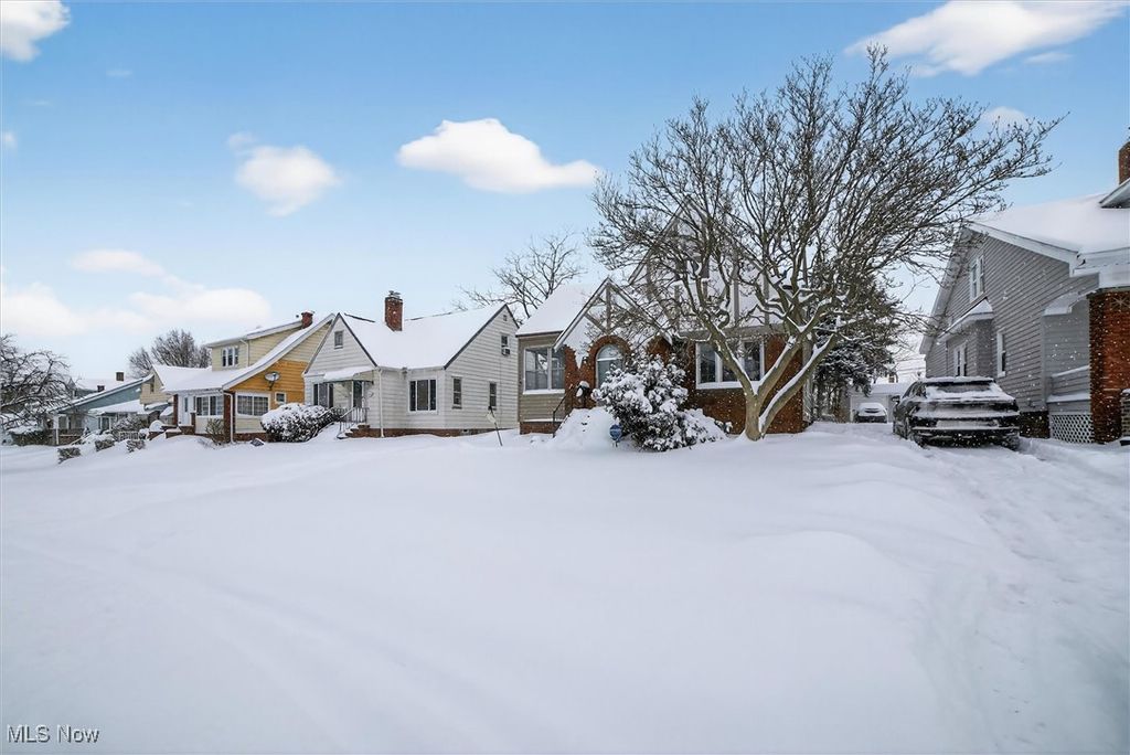 Photo of 4977 E 90th Street, Garfield Heights, OH 44125 (MLS # 5184095)