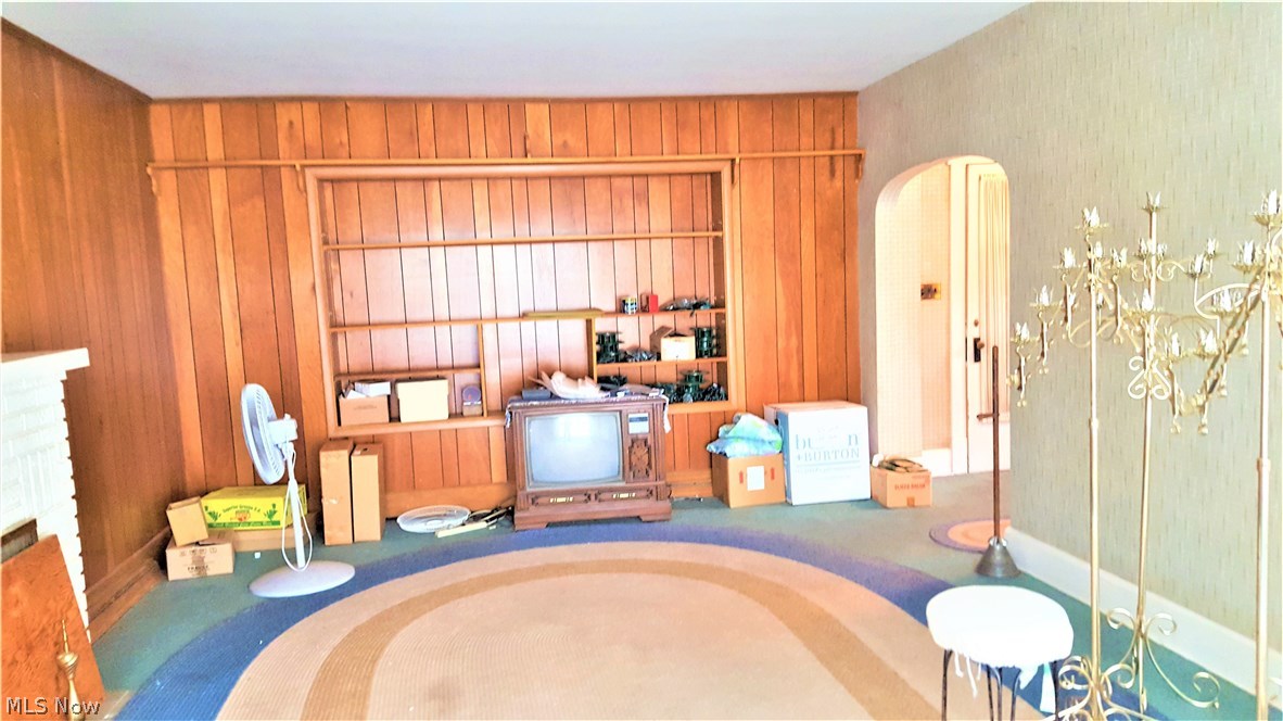 Lakeview Terrace Add - Commercial Sale