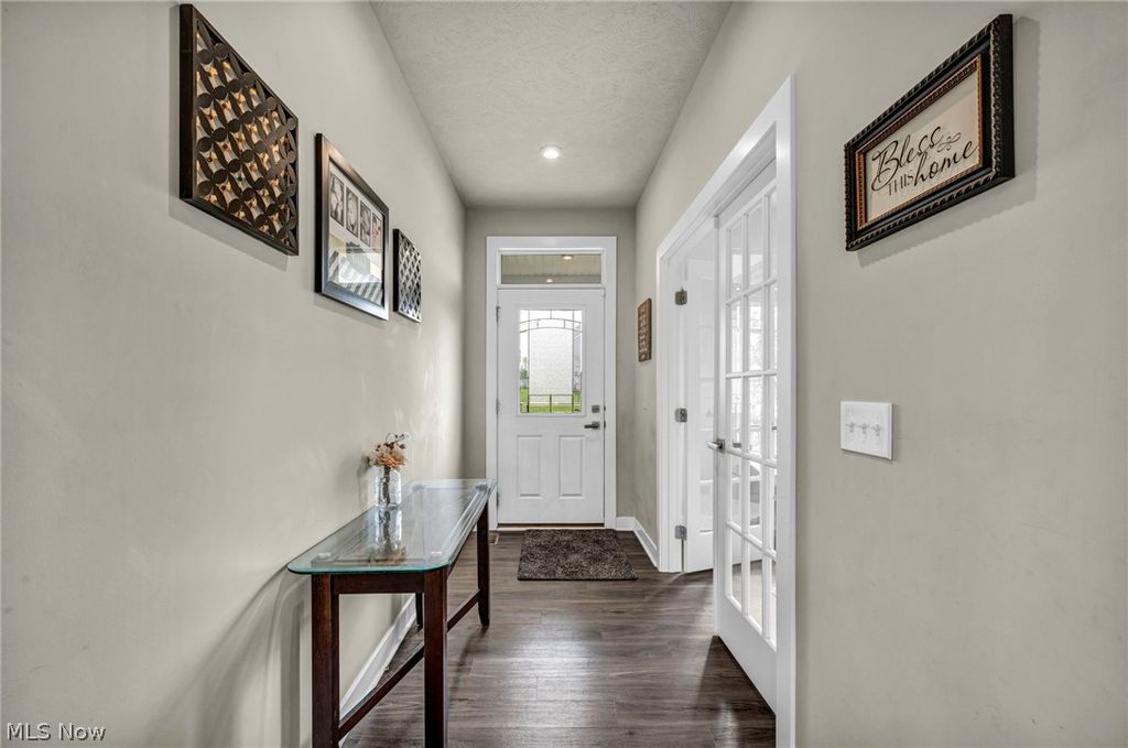 Photo of 7203 Stonegate Circle NE, Canton, OH 44721 (MLS # 5208346)