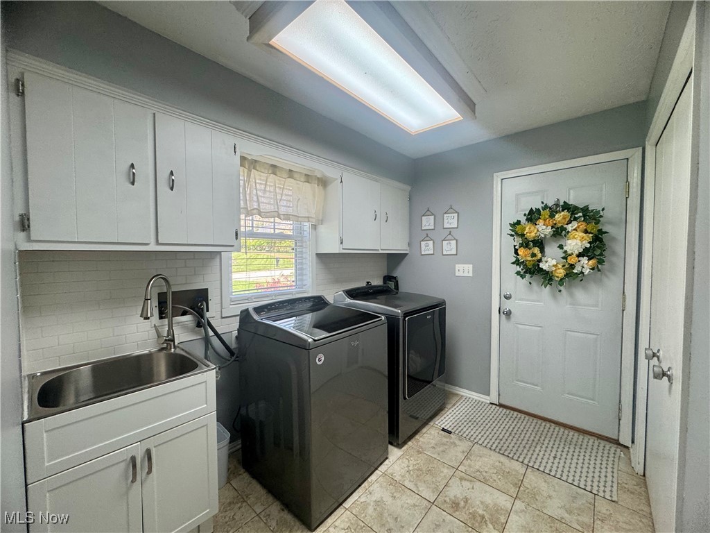 696 Inverness Road, Akron, Ohio image 20