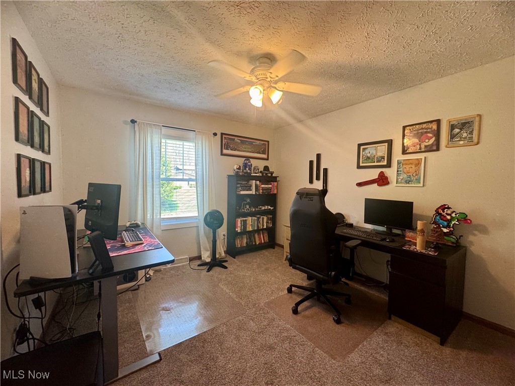 696 Inverness Road, Akron, Ohio image 28