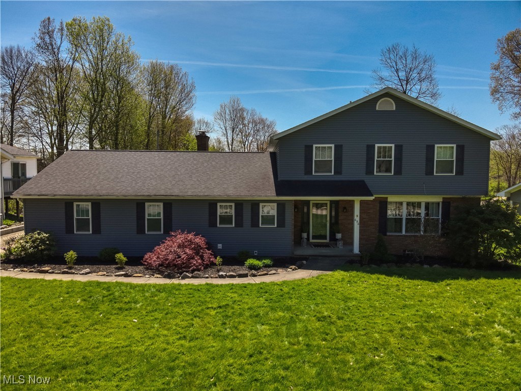 696 Inverness Road, Akron, Ohio image 1
