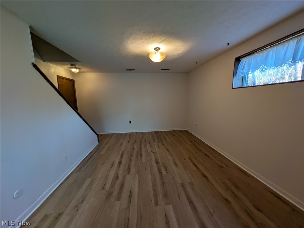 Silver Lake Little Farms - Residential Lease