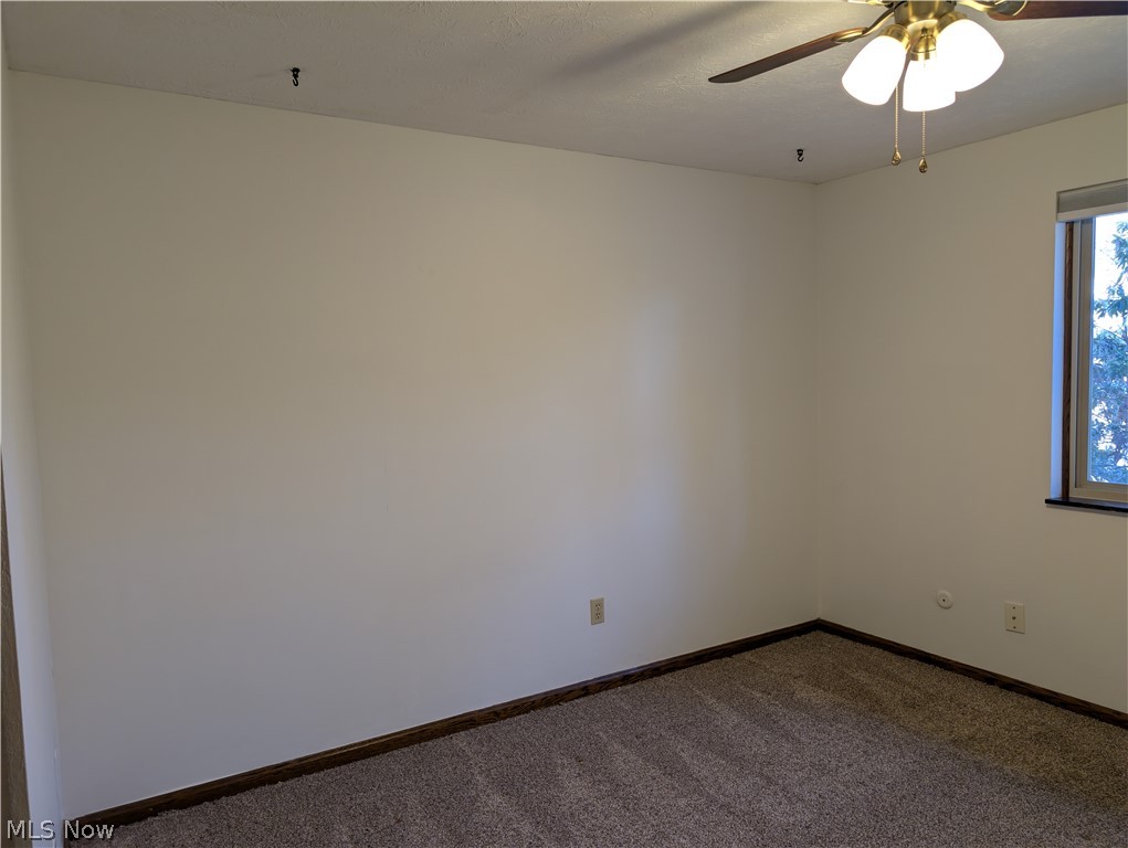 Silver Lake Little Farms - Residential Lease