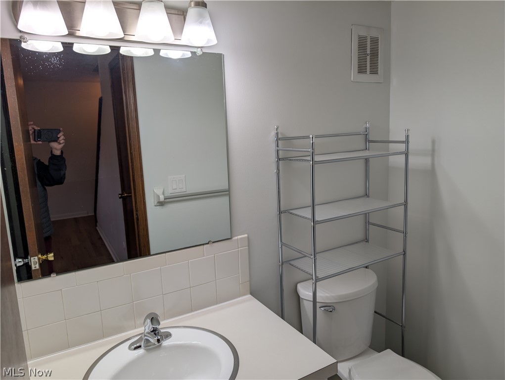 Silver Lake Little Farms - Residential Lease