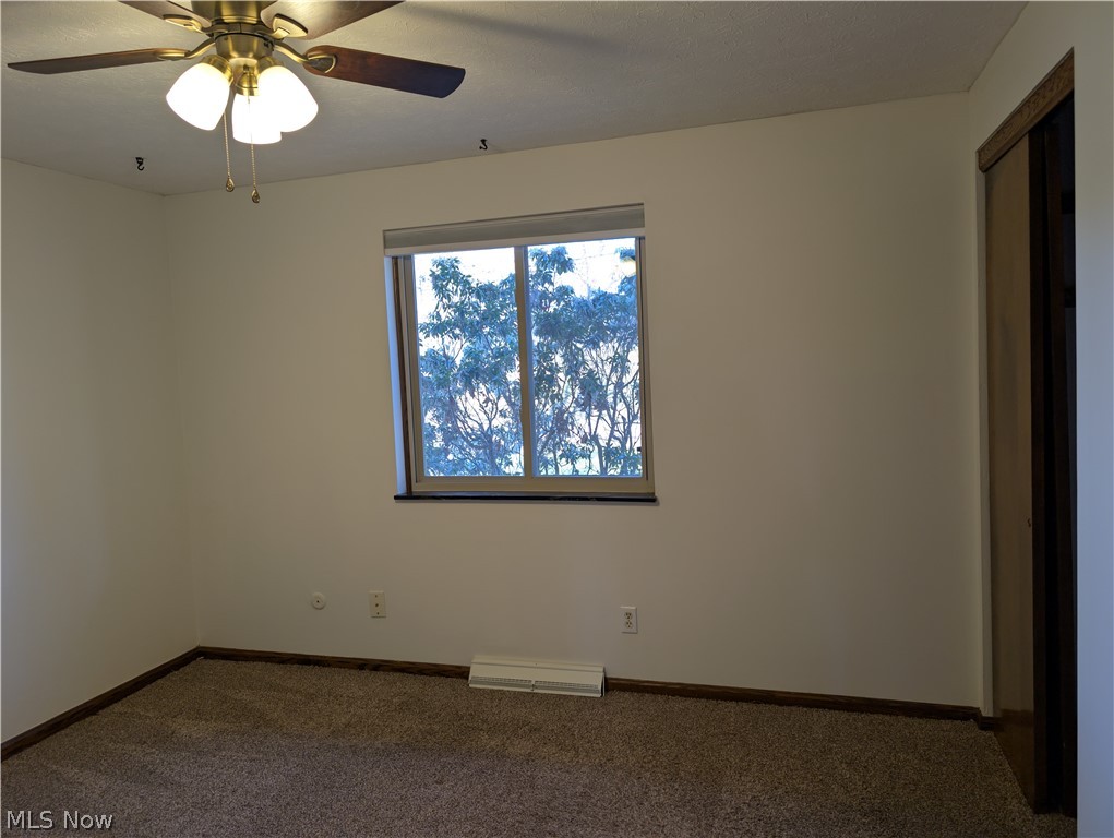 Silver Lake Little Farms - Residential Lease