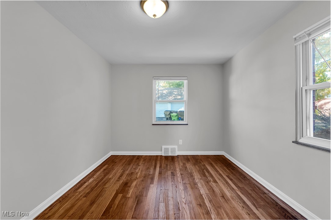 Pontiac Park - Residential Lease