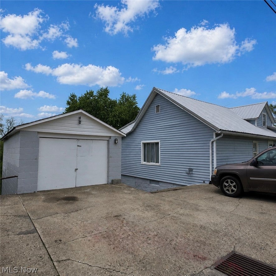 60490 Main Street