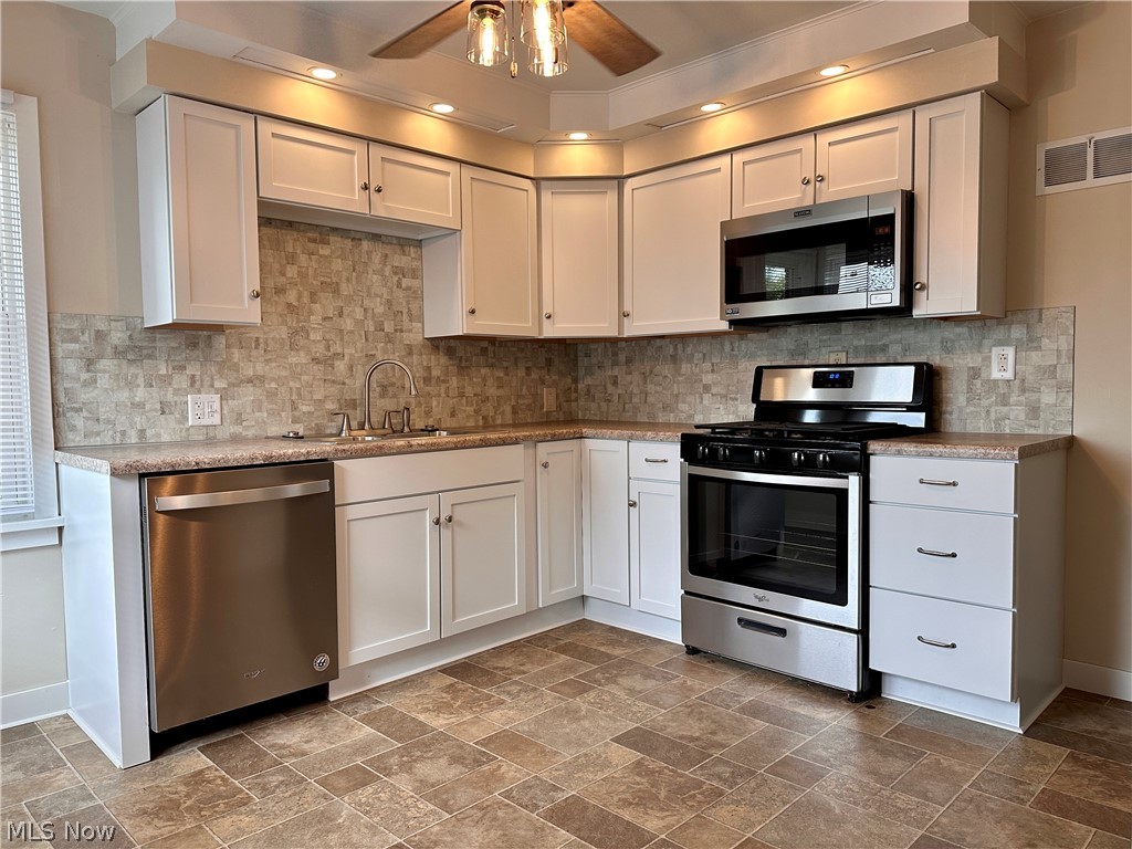 Apple Crk Station & Edinburg - Residential