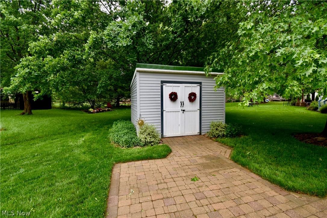 Lake & North - Residential