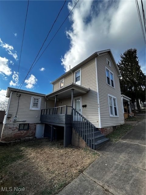 Homes For Sale - 703 9th Street<br/> Marietta, OH 45750