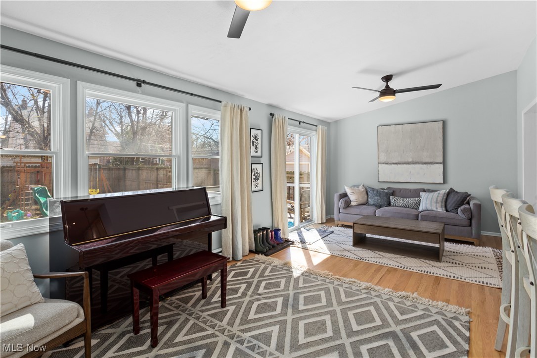 Cleveland Heights, Ohio 44118, United States, 4 Bedrooms Bedrooms, ,2 BathroomsBathrooms,Residential,Active,128936