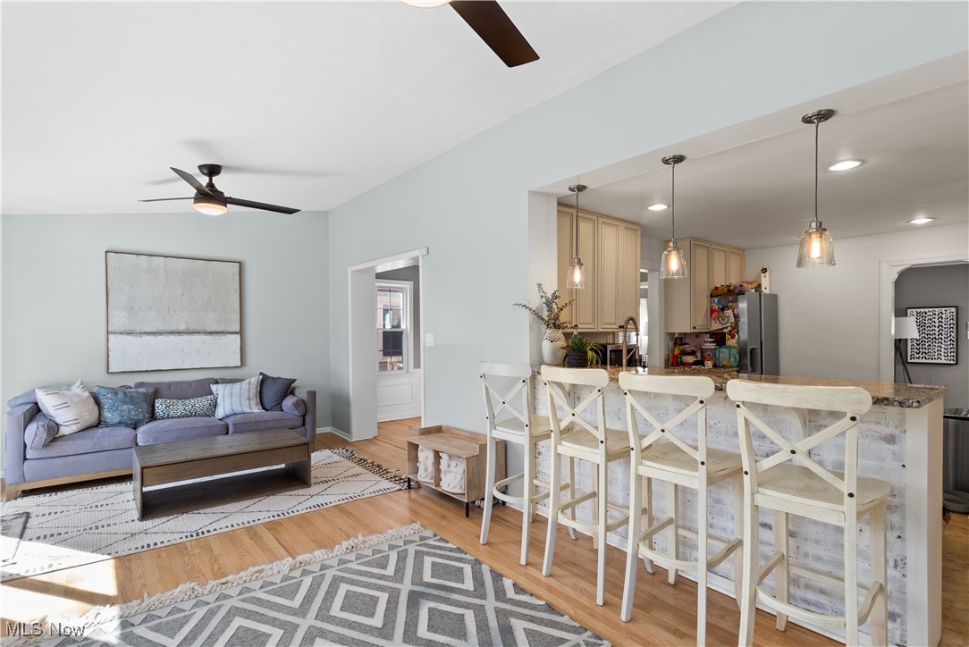 Cleveland Heights, Ohio 44118, United States, 4 Bedrooms Bedrooms, ,2 BathroomsBathrooms,Residential,Active,128936