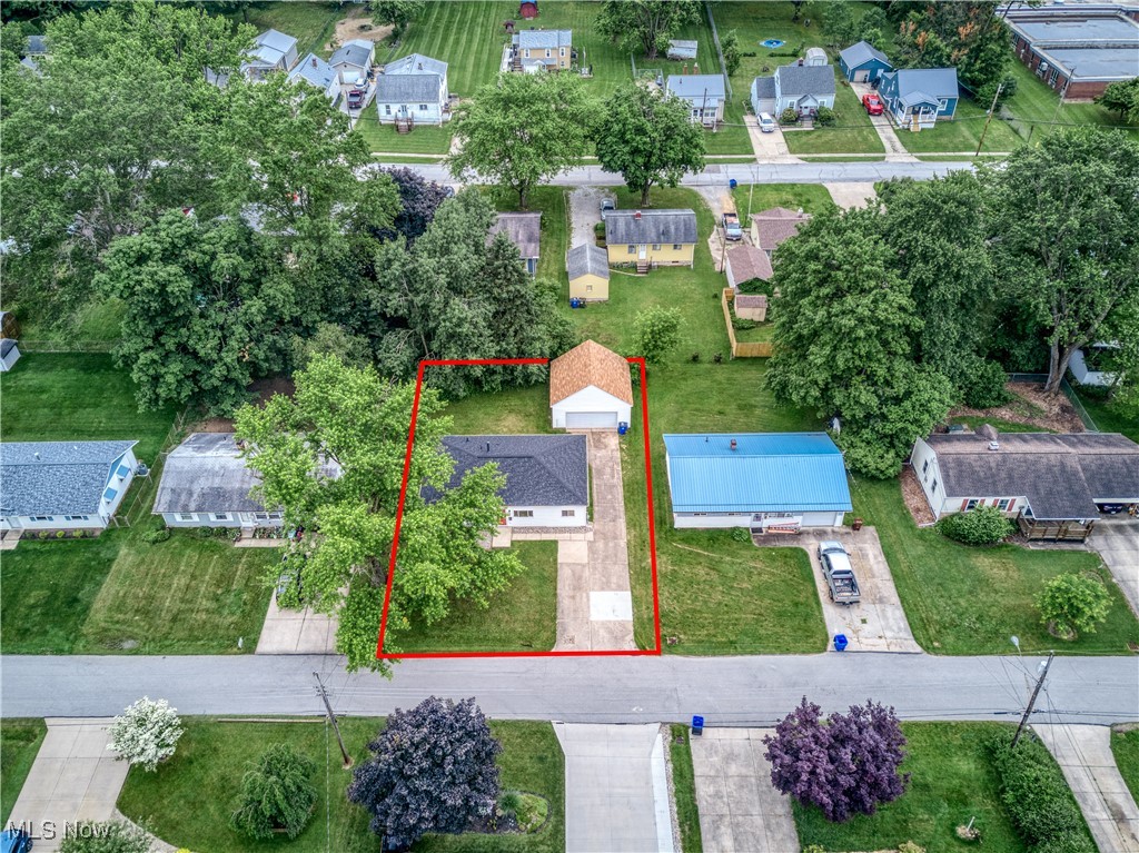 Ravenna, Ohio 44266, United States, 4 Bedrooms Bedrooms, ,1 BathroomBathrooms,Residential,Pending,154918