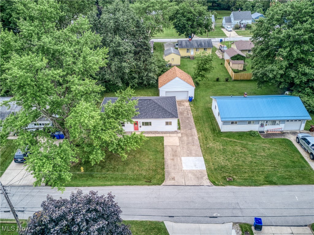 Ravenna, Ohio 44266, United States, 4 Bedrooms Bedrooms, ,1 BathroomBathrooms,Residential,Pending,154918