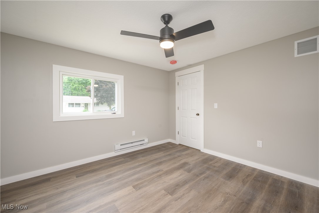 Ravenna, Ohio 44266, United States, 4 Bedrooms Bedrooms, ,1 BathroomBathrooms,Residential,Pending,154918