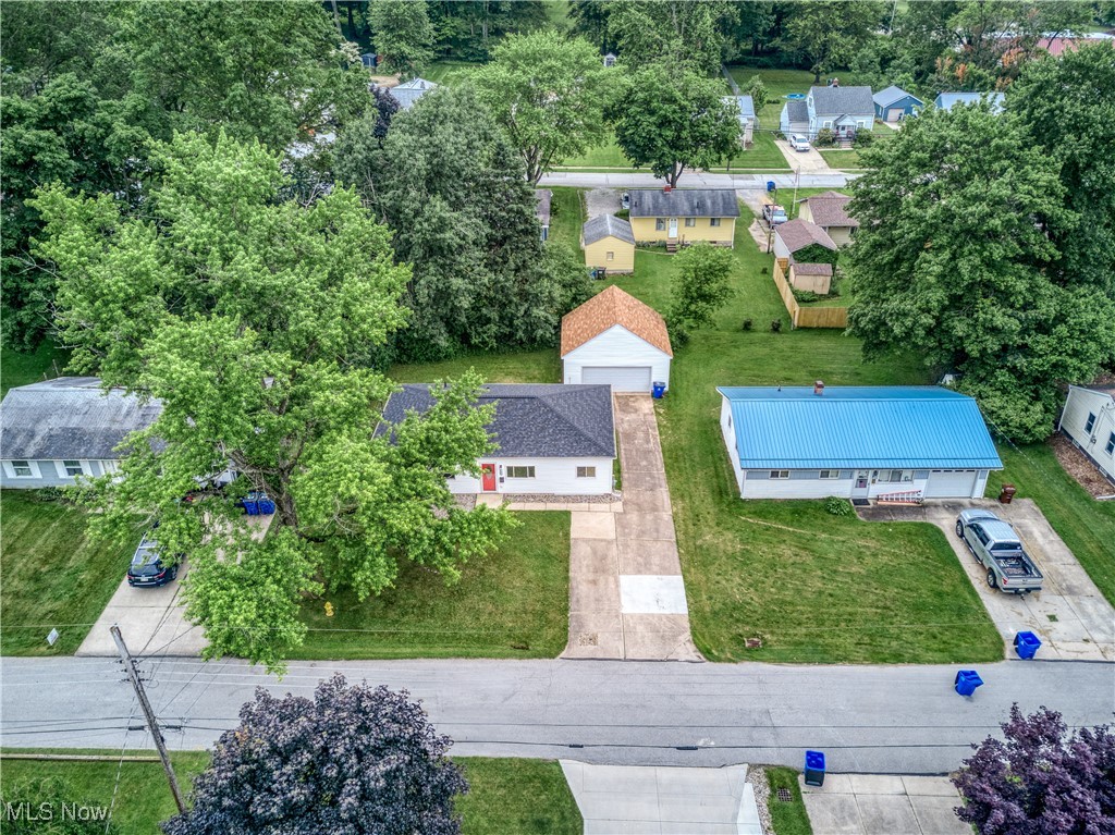 Ravenna, Ohio 44266, United States, 4 Bedrooms Bedrooms, ,1 BathroomBathrooms,Residential,Pending,154918