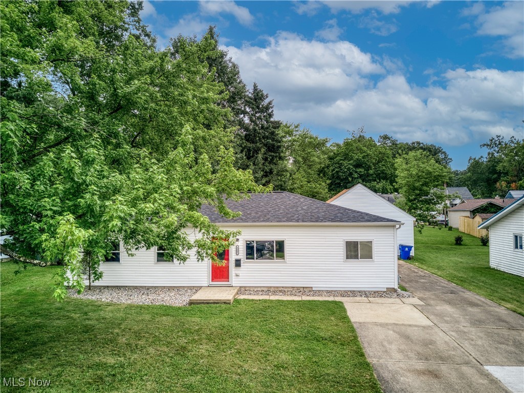 Ravenna, Ohio 44266, United States, 4 Bedrooms Bedrooms, ,1 BathroomBathrooms,Residential,Pending,154918