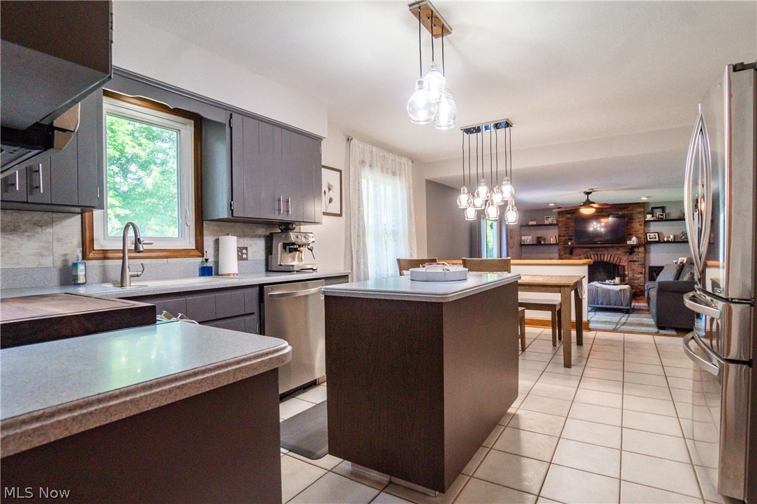 Beverly Hills Estates 01 - Residential