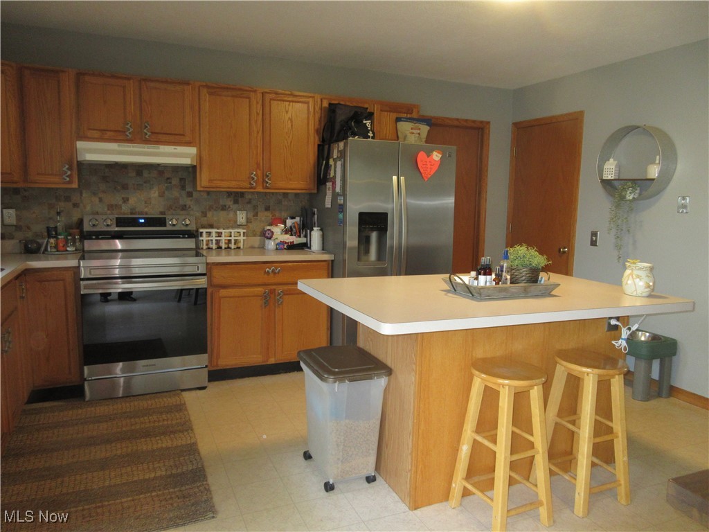 6463 Bel Air Drive, Andover, Ohio image 7