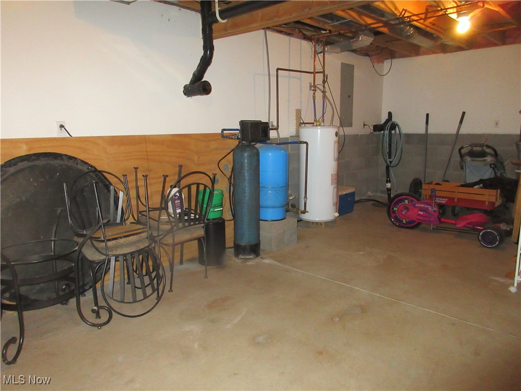 6463 Bel Air Drive, Andover, Ohio image 28