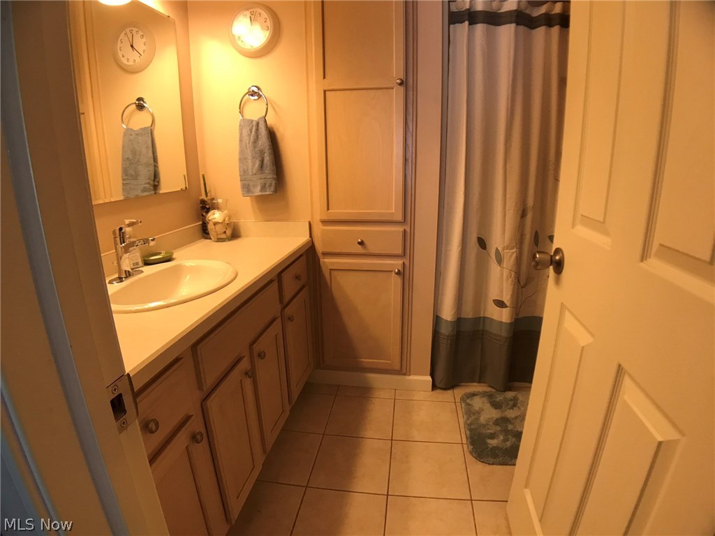 Hunters Woods Condo - Residential