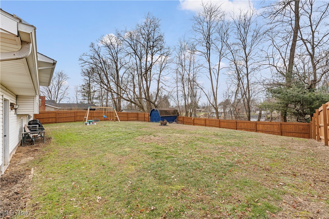 12963 Jamestown Avenue, Uniontown, Ohio image 41