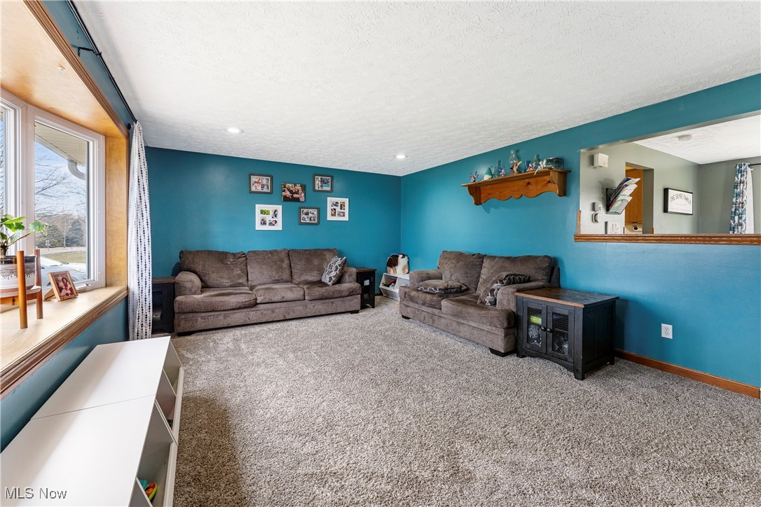 12963 Jamestown Avenue, Uniontown, Ohio image 4