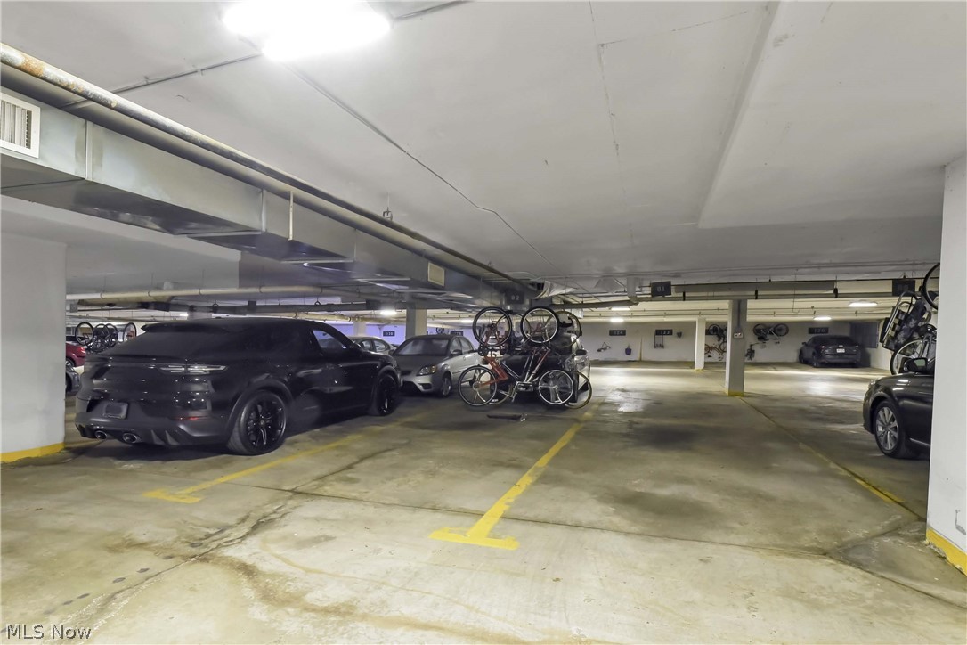 Meridian Condo - Residential