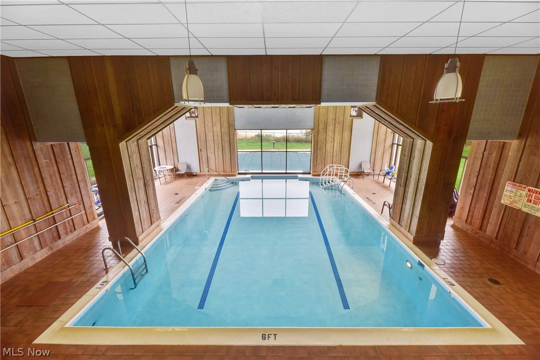 Meridian Condo - Residential