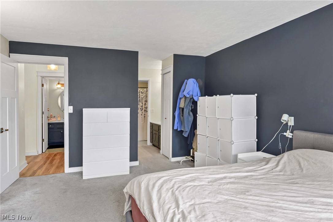 Meridian Condo - Residential