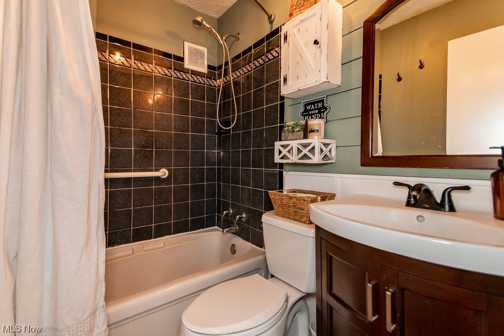 Mentor Acres - Residential