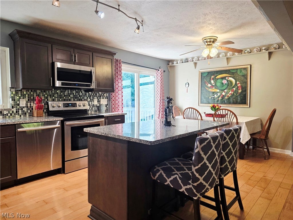 3798 Nautilus Trail