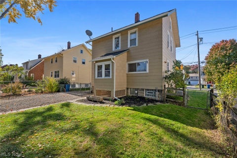 Tiny photo for 4189 W 204th Street, Fairview Park, OH 44126 (MLS # 5256408)