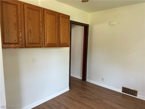 Tiny photo for 815 Detroit Avenue, Youngstown, OH 44502 (MLS # 5217017)