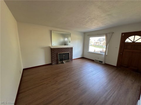 Tiny photo for 815 Detroit Avenue, Youngstown, OH 44502 (MLS # 5217017)